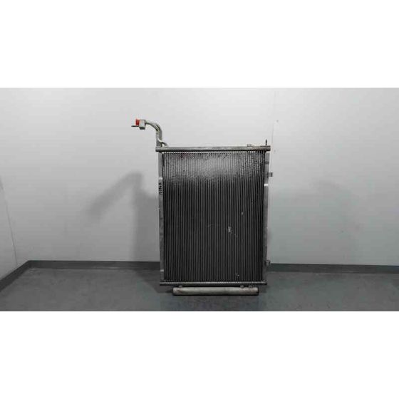 Condensador / Radiador Aire Acondicionado para Ford Fiesta (Ce1)
