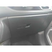 Guantera para Jeep Renegade