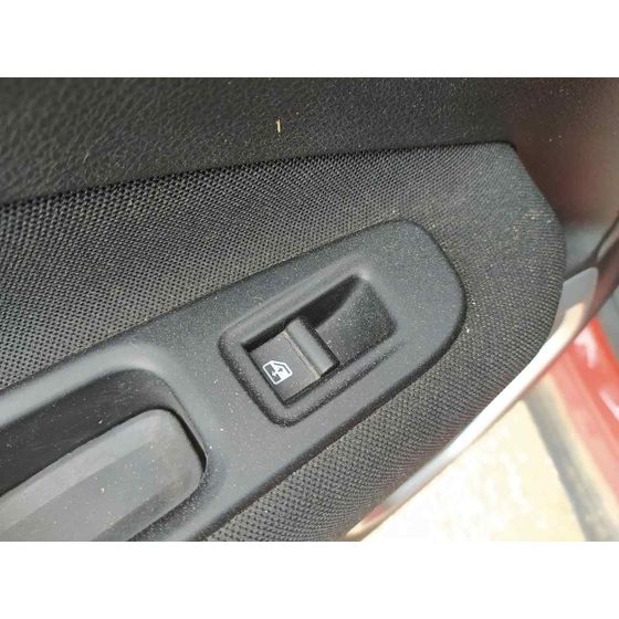 Mando Elevalunas Trasero Izquierdo para Jeep Renegade