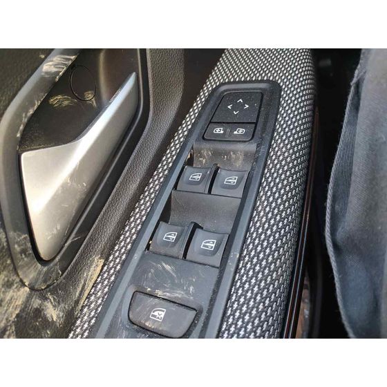 Mando Elevalunas Delantero Izquierdo para Dacia Sandero