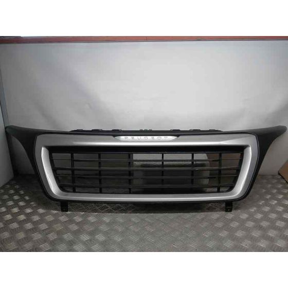 Rejilla Delantera para Peugeot Boxer Furgón