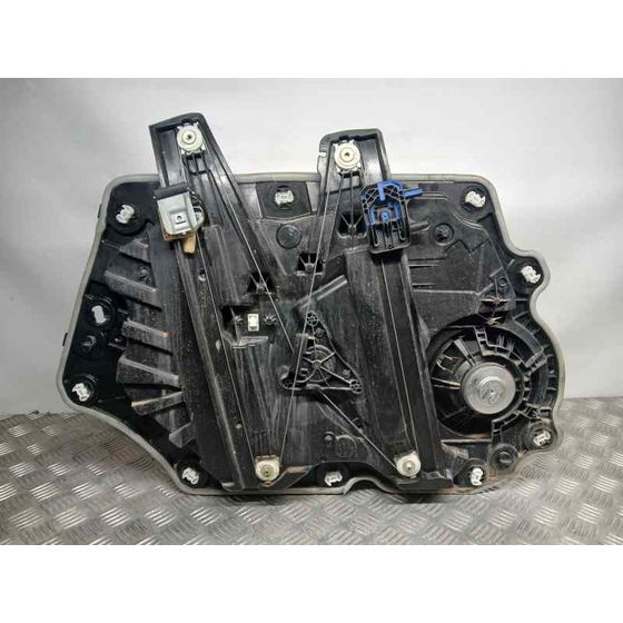 Elevalunas Delantero Derecho para Ford Fiesta (Ce1)