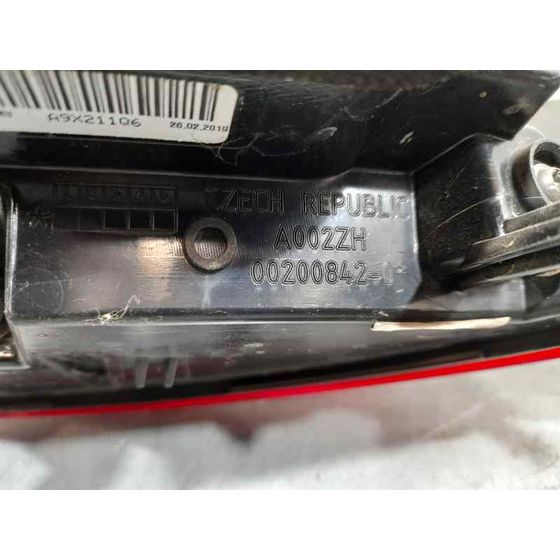 Piloto Trasero Izquierdo para Peugeot 2008 (--.2013->)