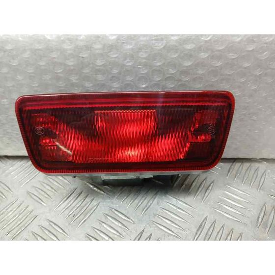 Piloto Trasero Central para Nissan X-Trail (T32)