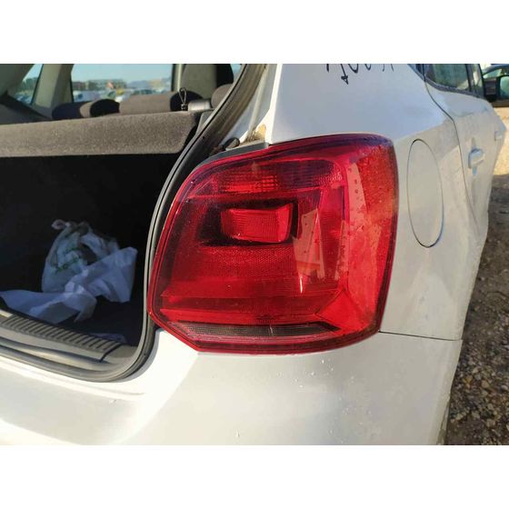 Piloto Trasero Derecho para Volkswagen Polo (6C1)