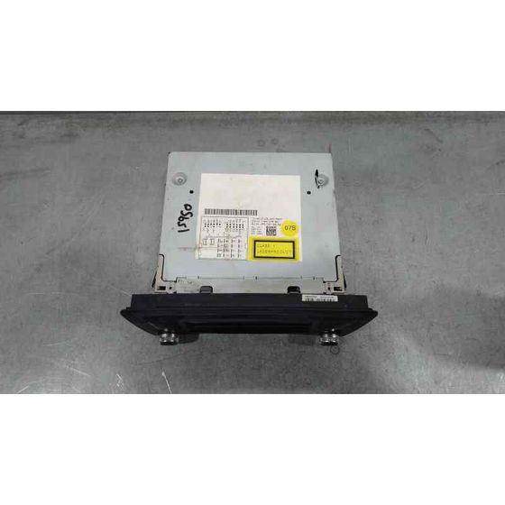 Sistema Audio / Radio Cd para Audi A3 (8P)