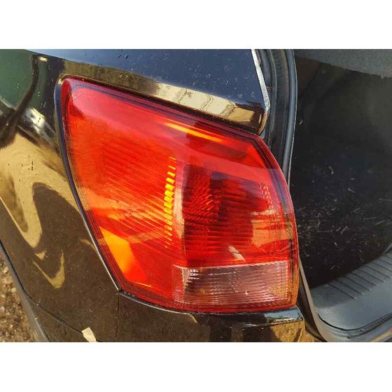 Piloto Trasero Izquierdo para Nissan Qashqai (J10)