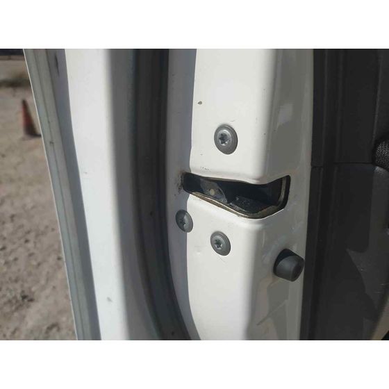 Cerradura Puerta Delantera Izquierda para Toyota Hilux (Gun1)