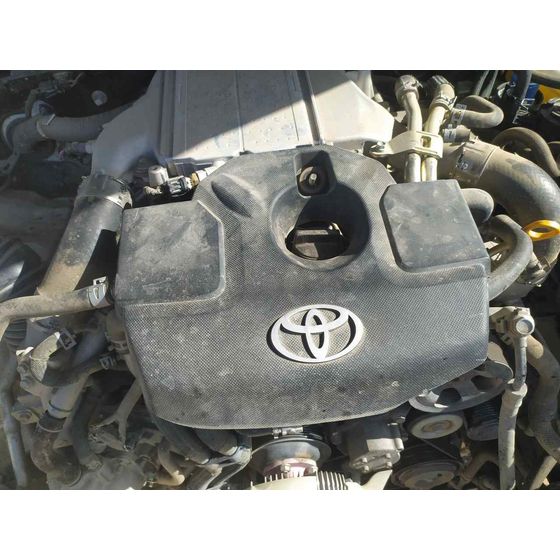 Tapa Motor para Toyota Hilux (Gun1)