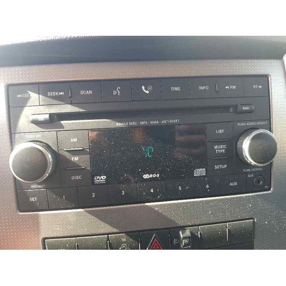 Sistema Audio / Radio Cd para Jeep Gr. Cherokee (Wh)