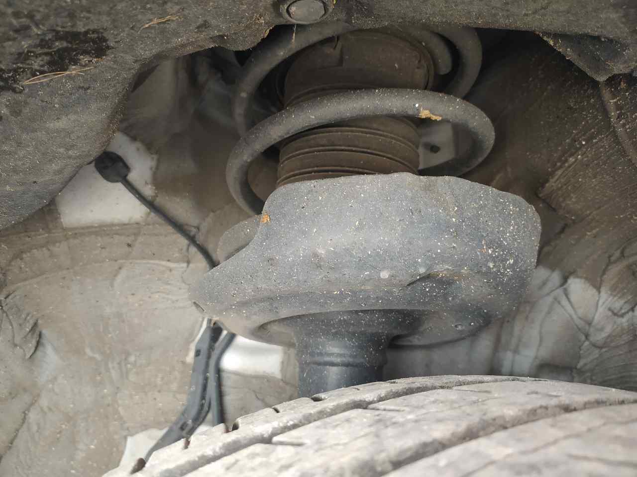 Amortiguador Delantero Derecho para Toyota Corolla (E21)