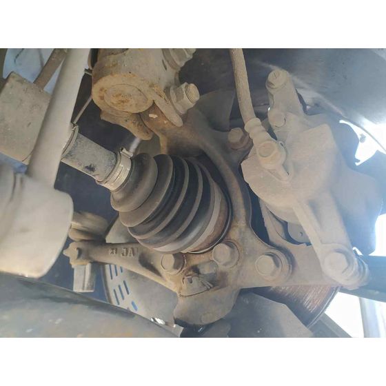 Mangueta Delantera Izquierda para Toyota Corolla (E21)