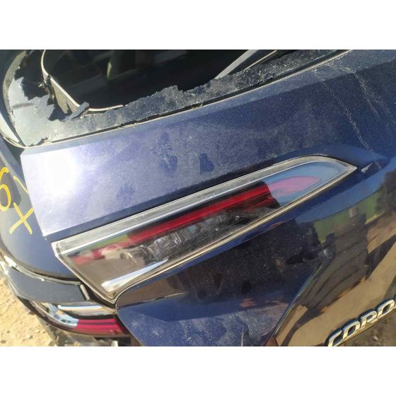 Piloto Trasero Izquierdo para Toyota Corolla (E21)