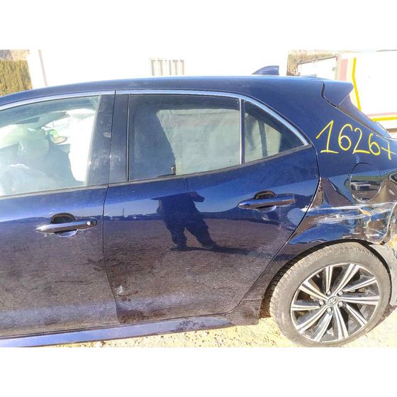 Puerta Trasera Izquierda para Toyota Corolla (E21)