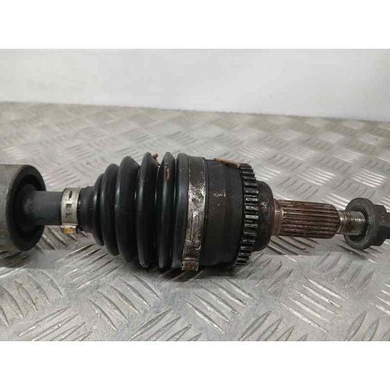 Transmision Delantera Derecha para Suzuki Swift Berlina (Mz)