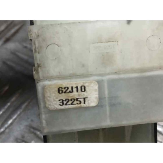 Mando Elevalunas Delantero Izquierdo para Suzuki Swift Berlina (Mz)