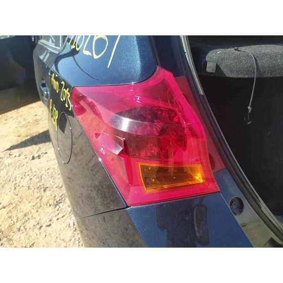 Piloto Trasero Izquierdo Exterior para Toyota Auris