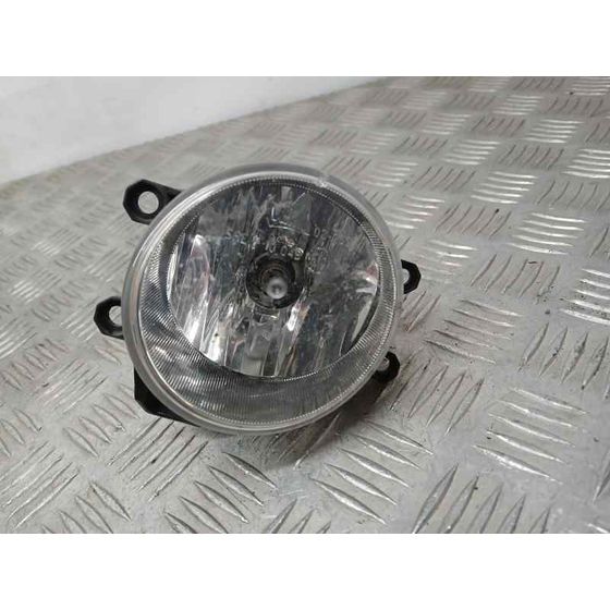 Faro Antiniebla Izquierdo para Toyota Avensis (T27)