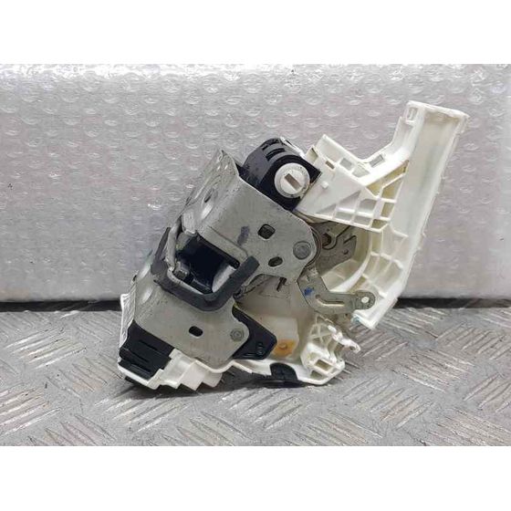 Cerradura Puerta Trasera Derecha para Jeep Cherokee