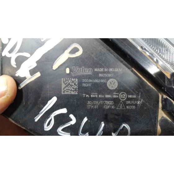 Faro Antiniebla Derecho para Volkswagen Polo