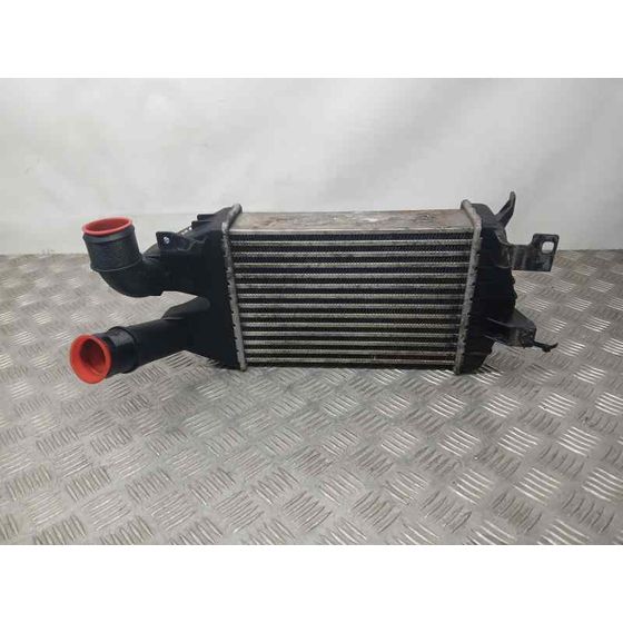 Intercooler para Opel Astra H Caravan