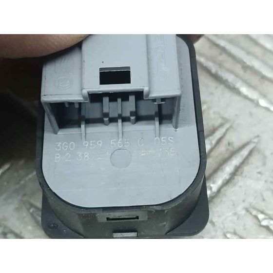 Mando Retrovisor para Cupra Formentor
