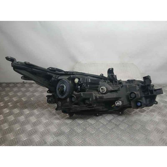 Faro Izquierdo para Toyota Corolla (E21)