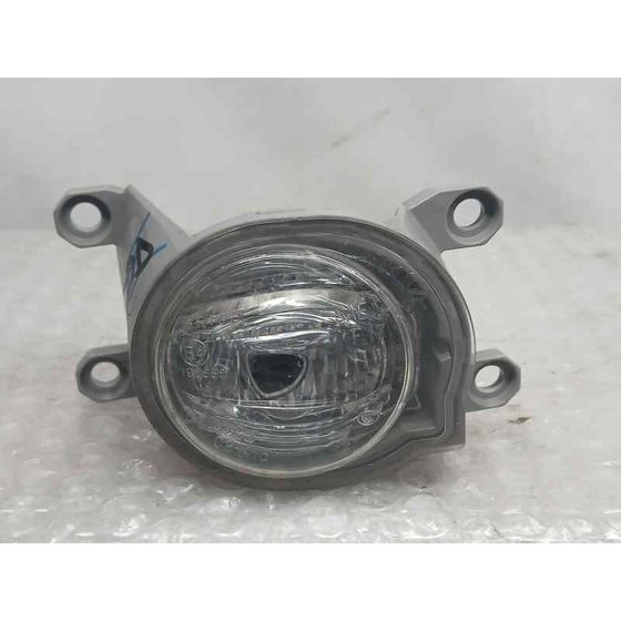 Faro Antiniebla Derecho para Toyota Corolla (E21)