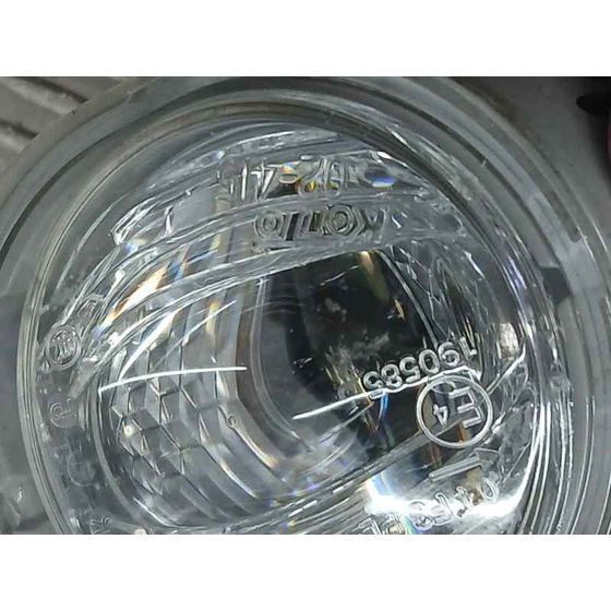 Faro Antiniebla Derecho para Toyota Corolla (E21)