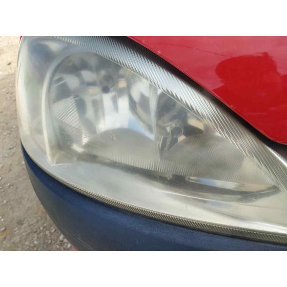 Faro Derecho para Opel Corsa C