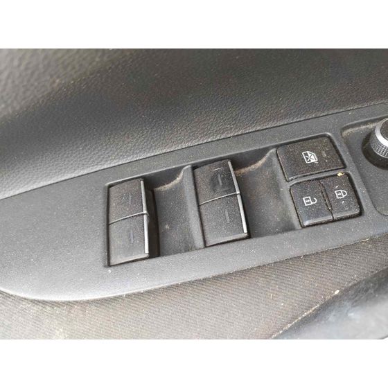 Mando Elevalunas Delantero Izquierdo para Toyota Corolla (E21)