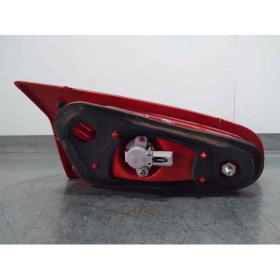 Piloto Trasero Derecho para Alfa Romeo 147 (190)