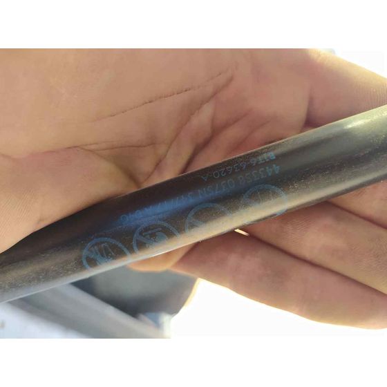 Amortiguadores Maletero / Porton para Mazda 3 Lim. ()