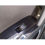 Mando Elevalunas Trasero Derecho para Mazda 3 Lim. ()