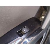 Mando Elevalunas Trasero Derecho para Mazda 3 Lim. ()