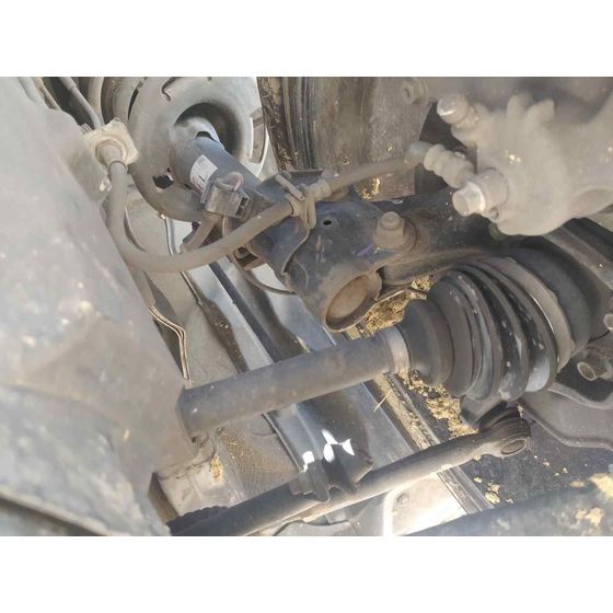 Transmision Delantera Izquierda para Mazda 3 Lim. ()