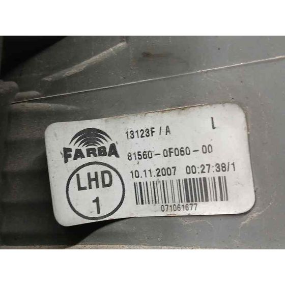 Piloto Trasero Izquierdo para Toyota Corolla Verso (R1)