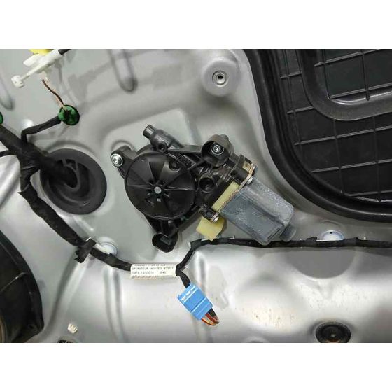 Elevalunas Delantero Derecho para Seat Leon St (5F8)