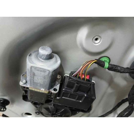Elevalunas Trasero Derecho para Seat Leon St (5F8)