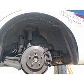 Plastico Pase Rueda Tras. Izq. para Lexus Es