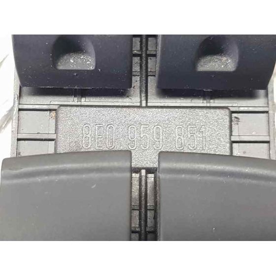 Mando Elevalunas Delantero Izquierdo para Audi A4 Berlina (8E)