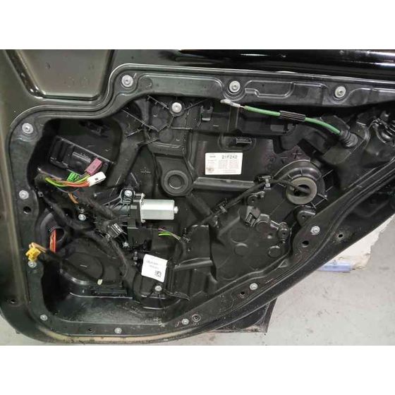 Elevalunas Trasero Derecho para Mercedes-Benz Clase C (W205) Lim.