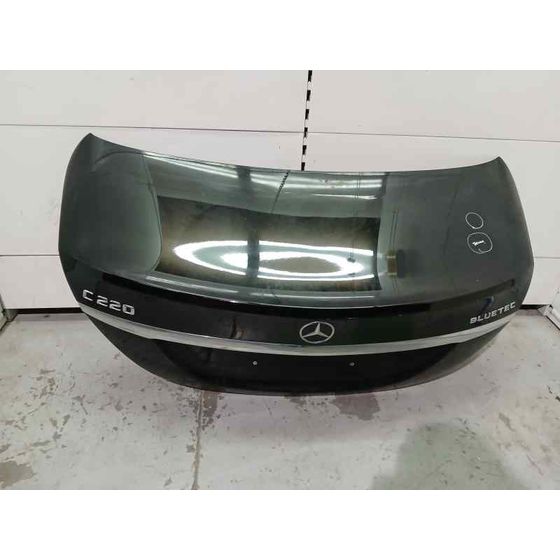 Tapa Maletero para Mercedes-Benz Clase C (W205) Lim.