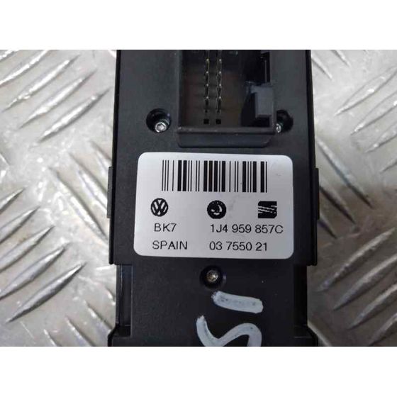 Mando Elevalunas Delantero Izquierdo para Skoda Superb (3U4)