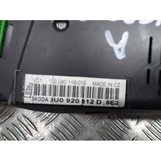Cuadro Instrumentos para Skoda Superb (3U4)