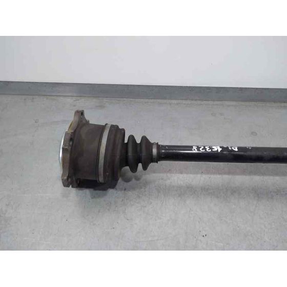 Transmision Delantera Izquierda para Skoda Superb (3U4)