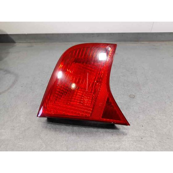Piloto Trasero Izquierdo para Audi A4 Berlina (8E)