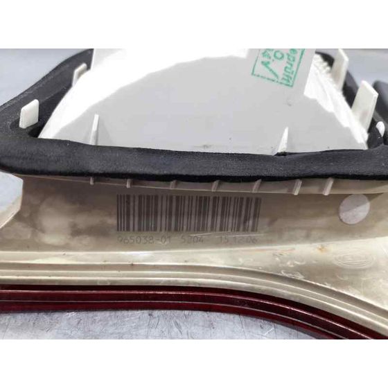 Piloto Trasero Izquierdo para Audi A4 Berlina (8E)