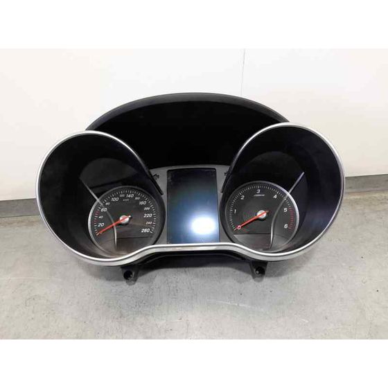 Cuadro Instrumentos para Mercedes-Benz Clase C (W205) Lim.