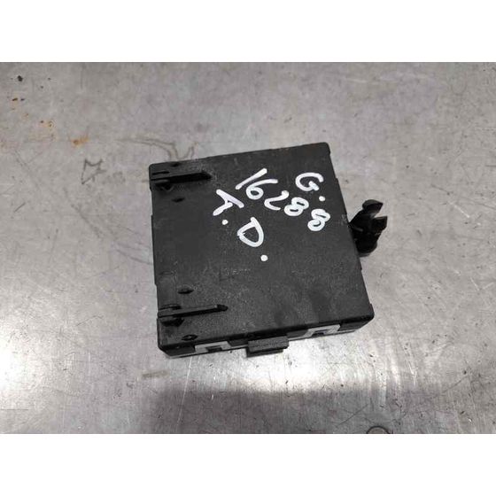 Modulo Confort para Mercedes-Benz Clase C (W205) Lim.
